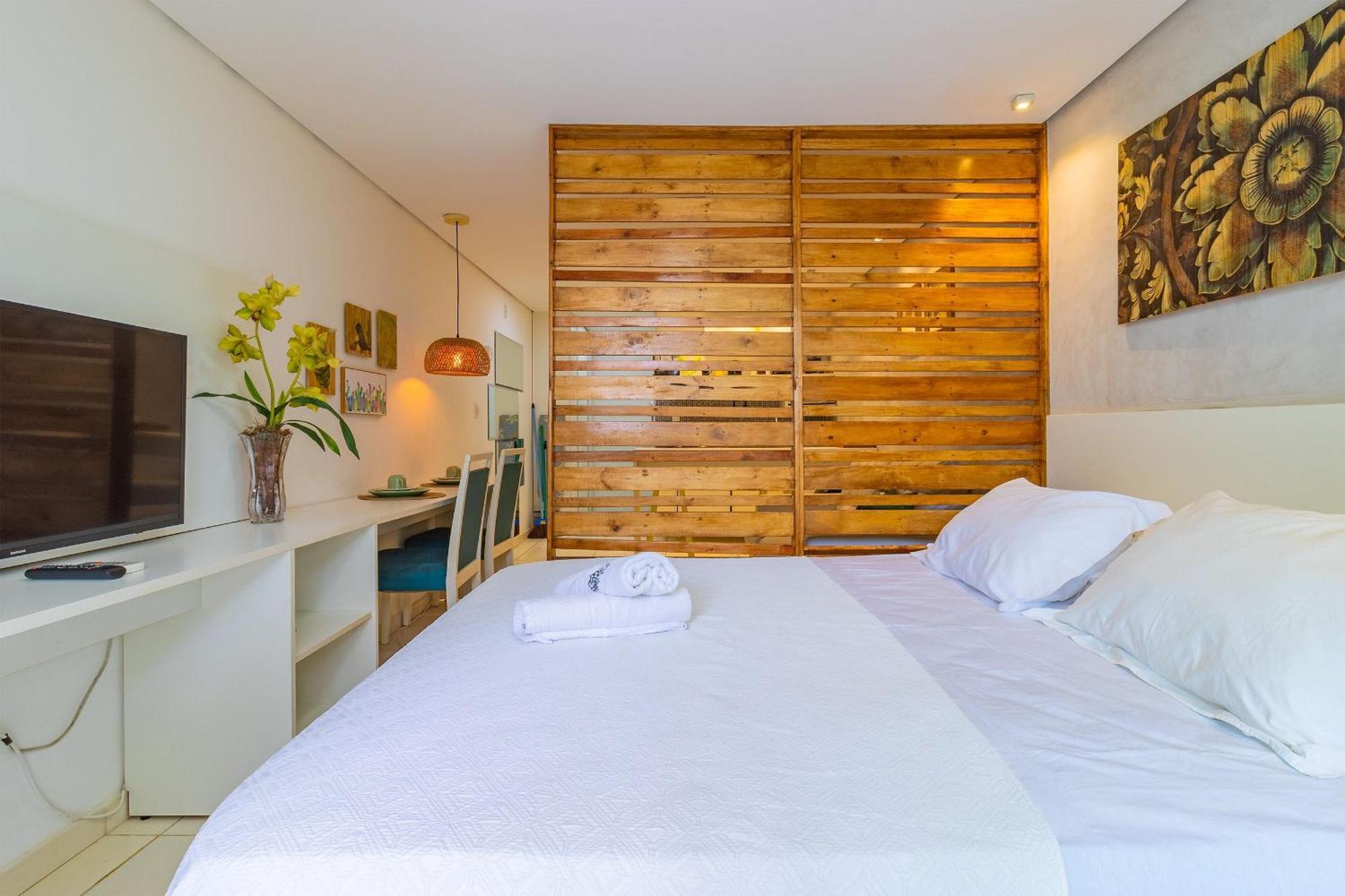 Laguna #108 - Flat Com Jardim Por Carpediem *